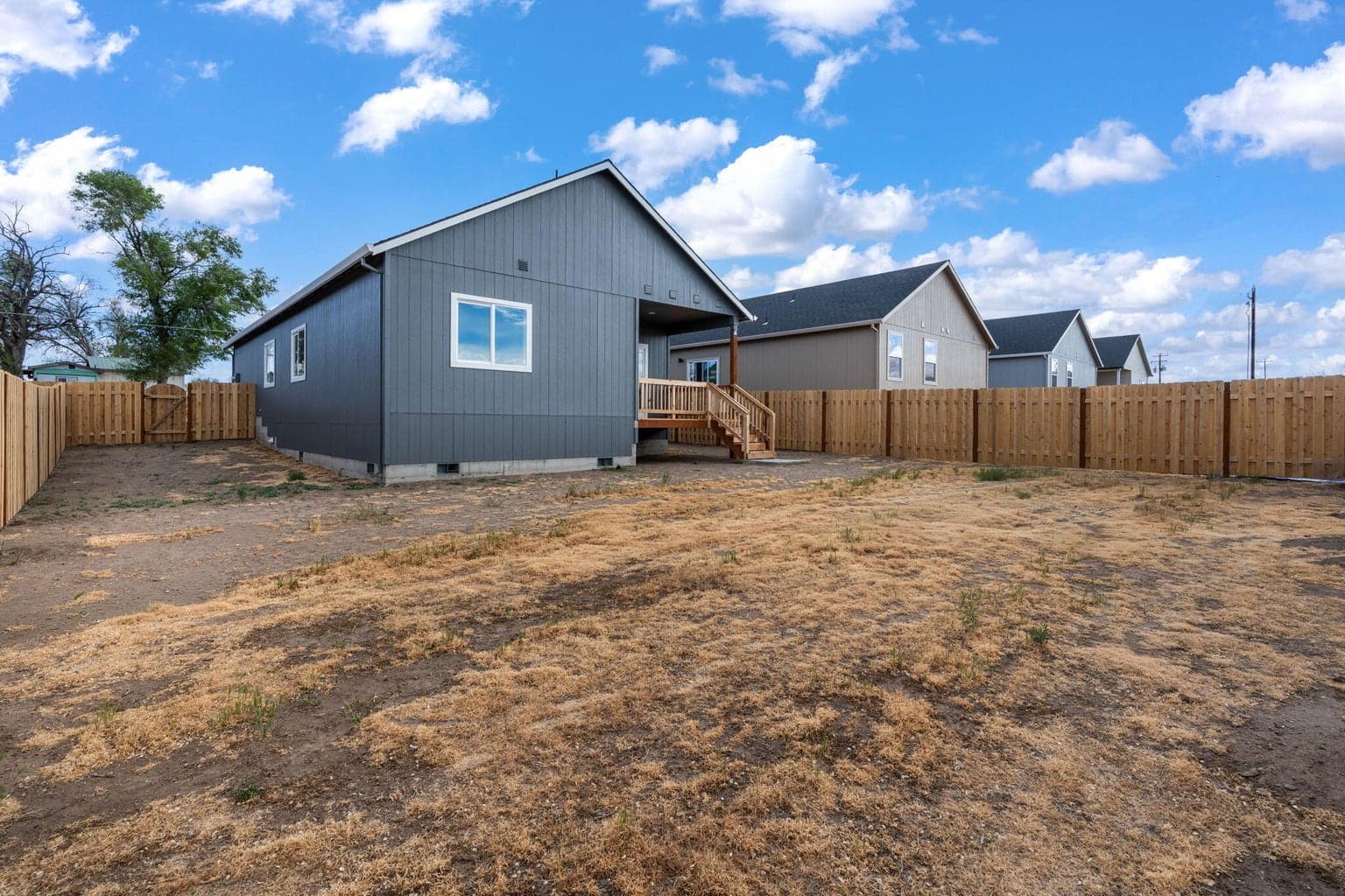 Photo of 512 SW 6th Street 23 of 26