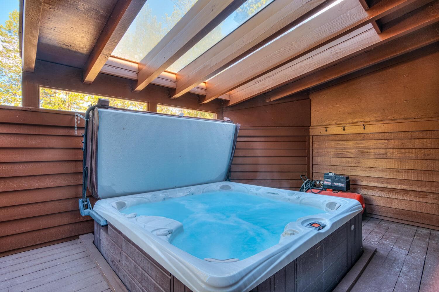 Photo of 57665 Aspen Lane 36 of 36