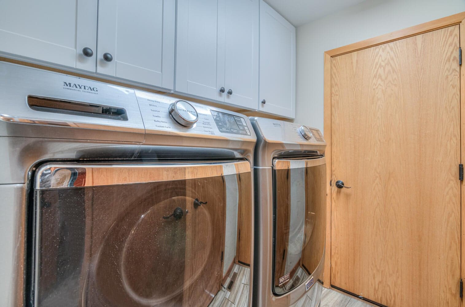 Photo of 57665 Aspen Lane 26 of 36