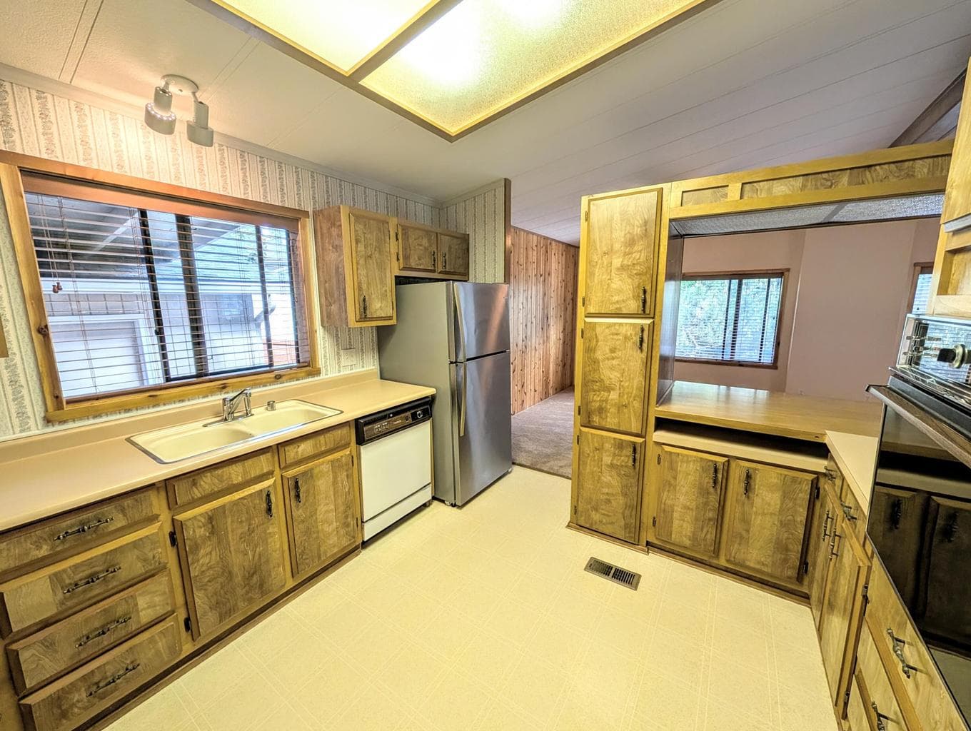 Large open kitchen with great storage