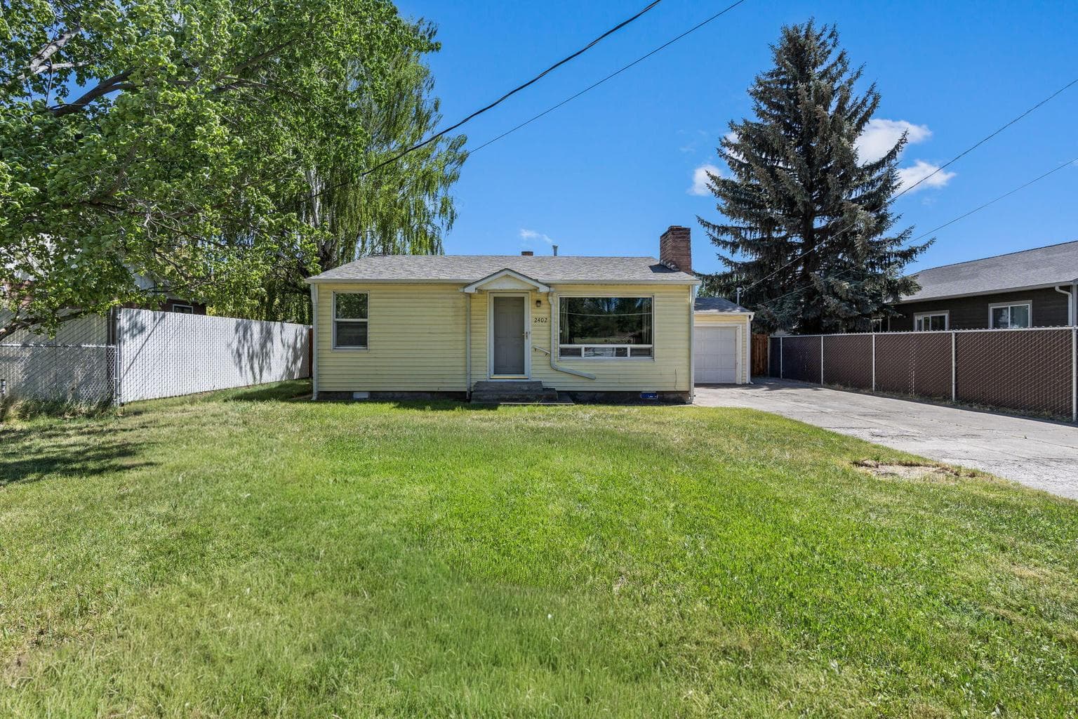 Photo of 2402 3rd 3 of 26