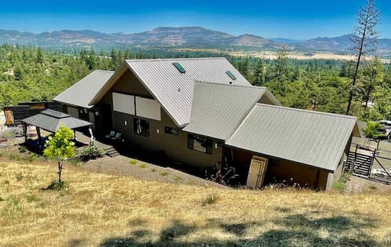 Photo of 693 Ironwood 3 of 40