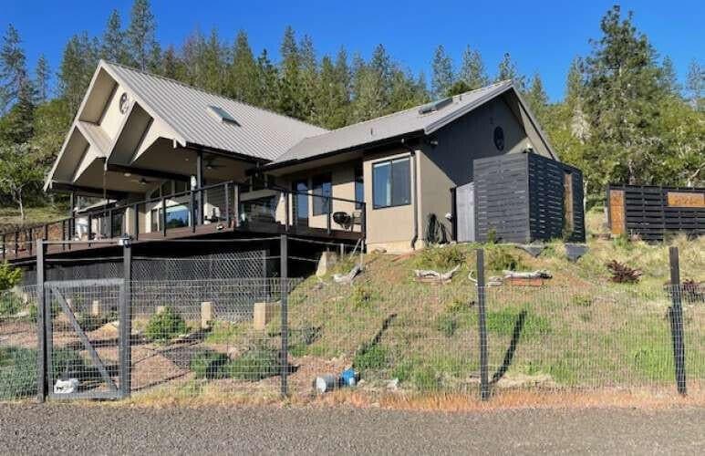 Photo of 693 Ironwood 5 of 40