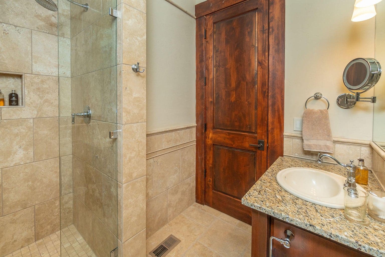 Photo of 20450 Arrowhead Drive 43 of 83