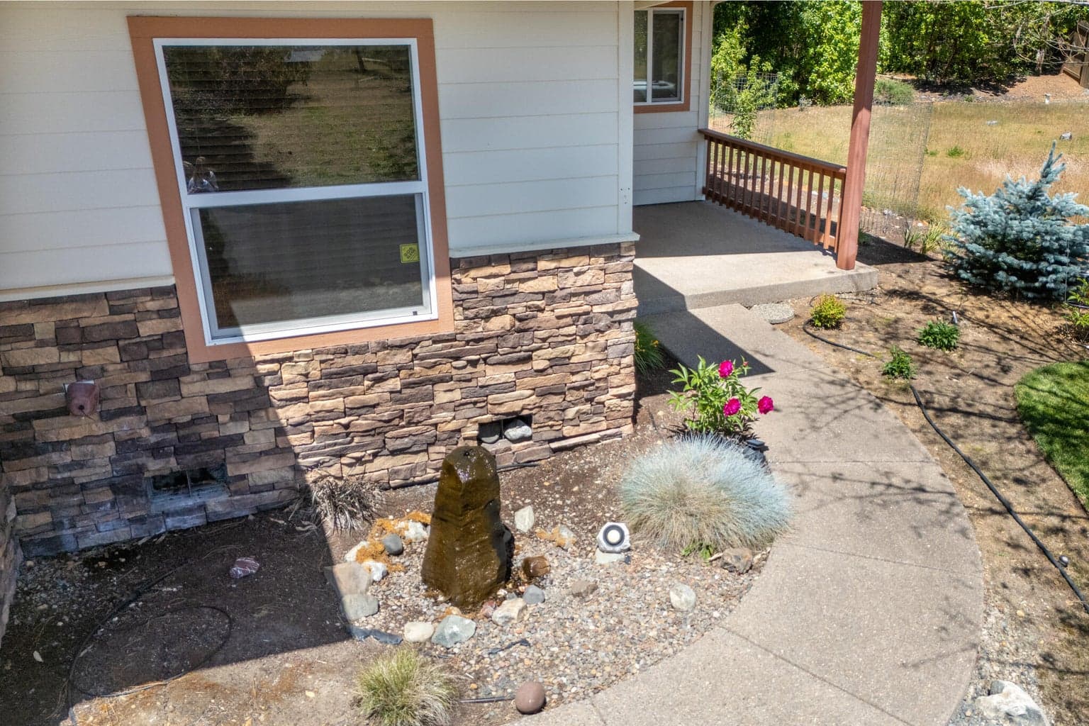 Photo of 337 Cedar 5 of 56