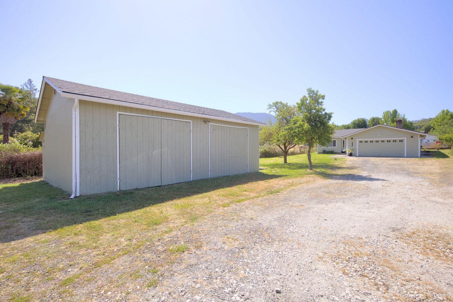 Photo of 1225 Grandview 3 of 23