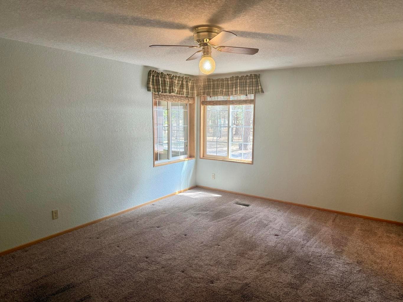 Photo of 52141 Foxtail Road 18 of 30