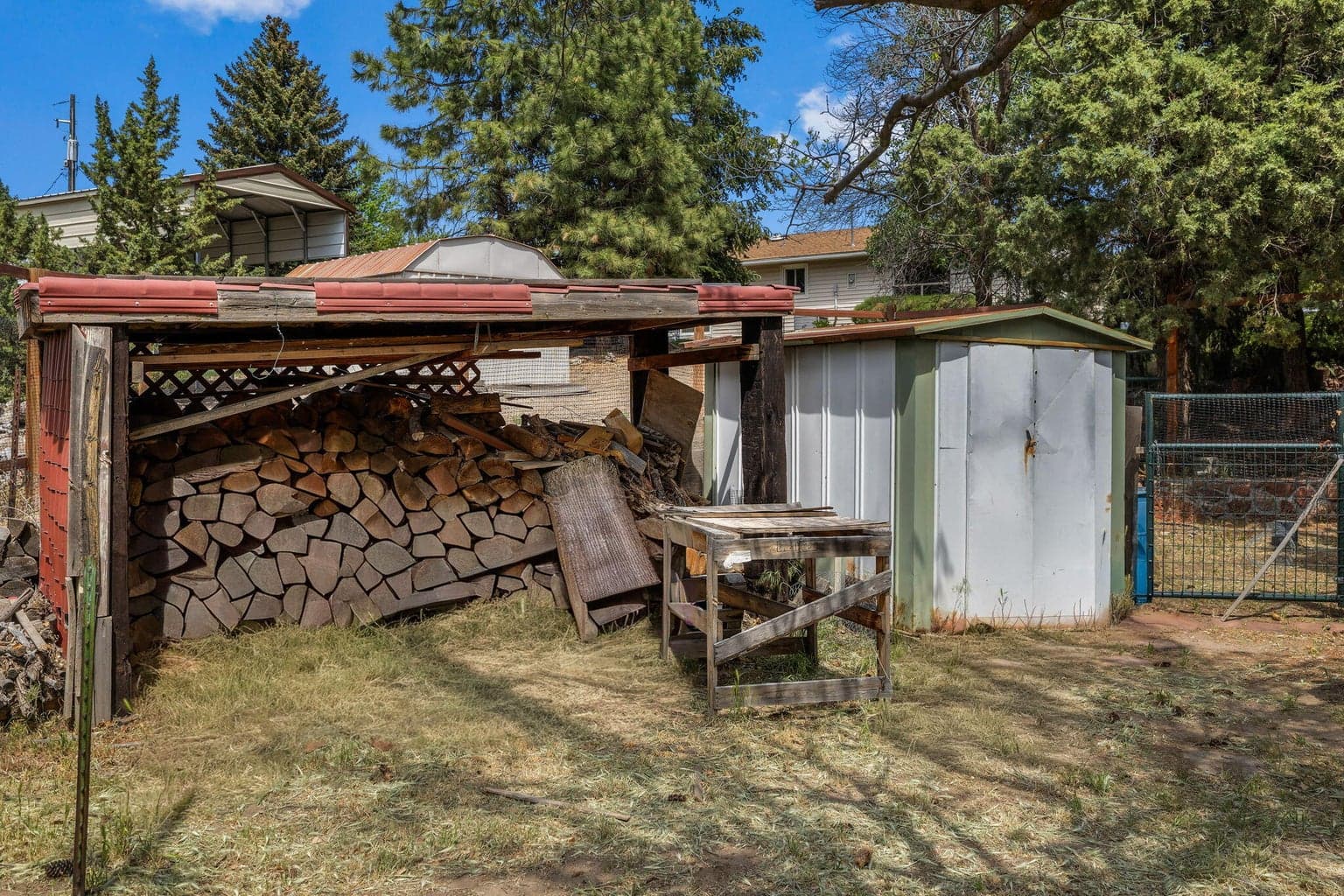 Photo of 176 SE Hillcrest Street 60 of 65