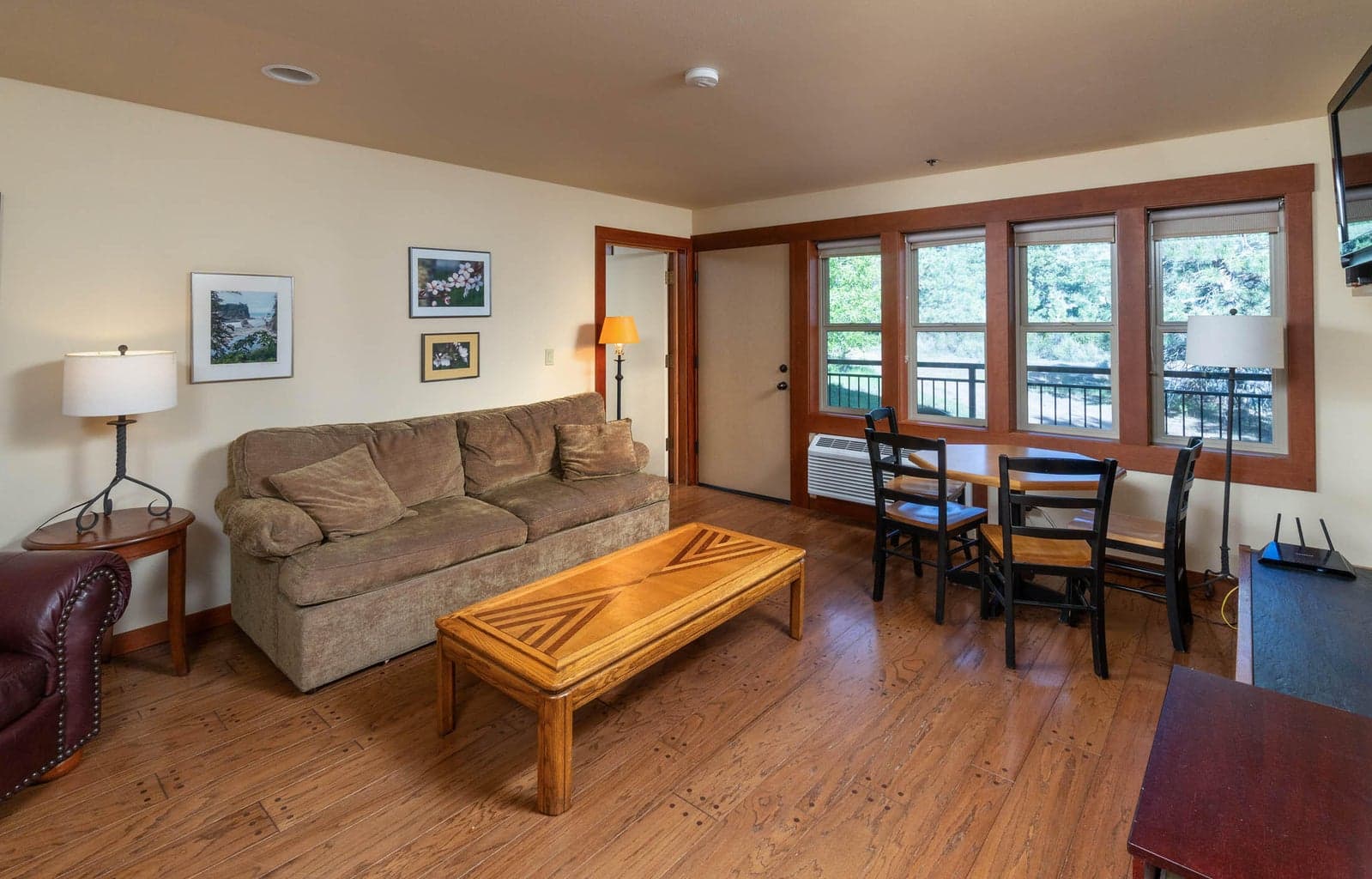 Photo of 18575 Century 2 of 32