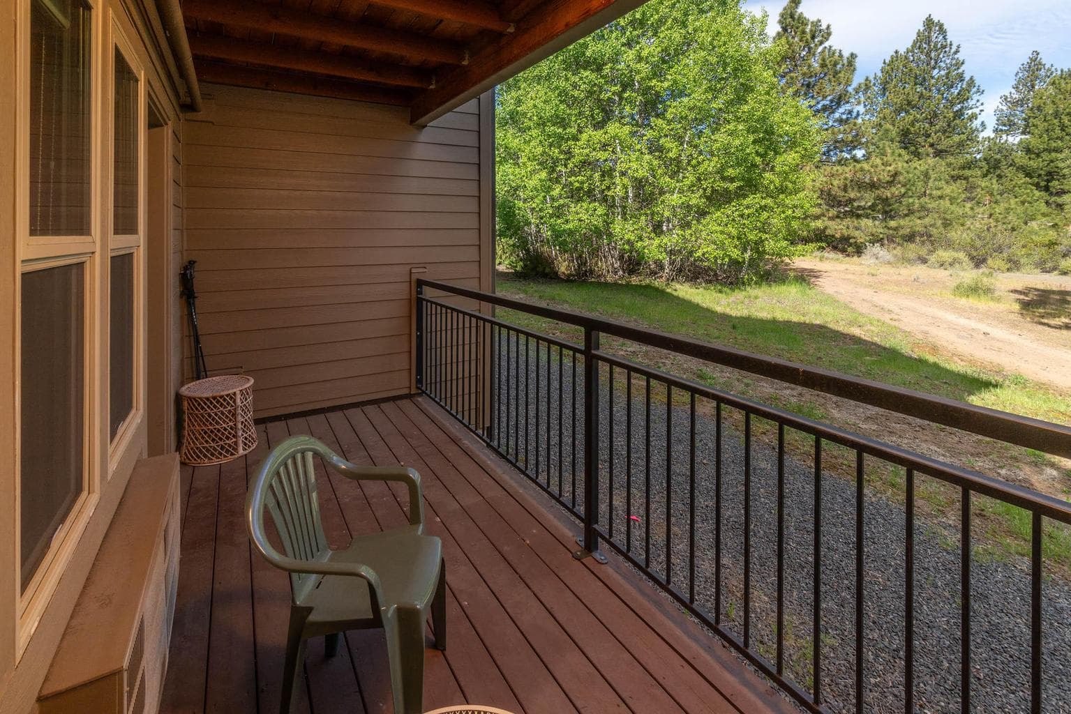 Photo of 18575 SW Century Drive 11 of 32