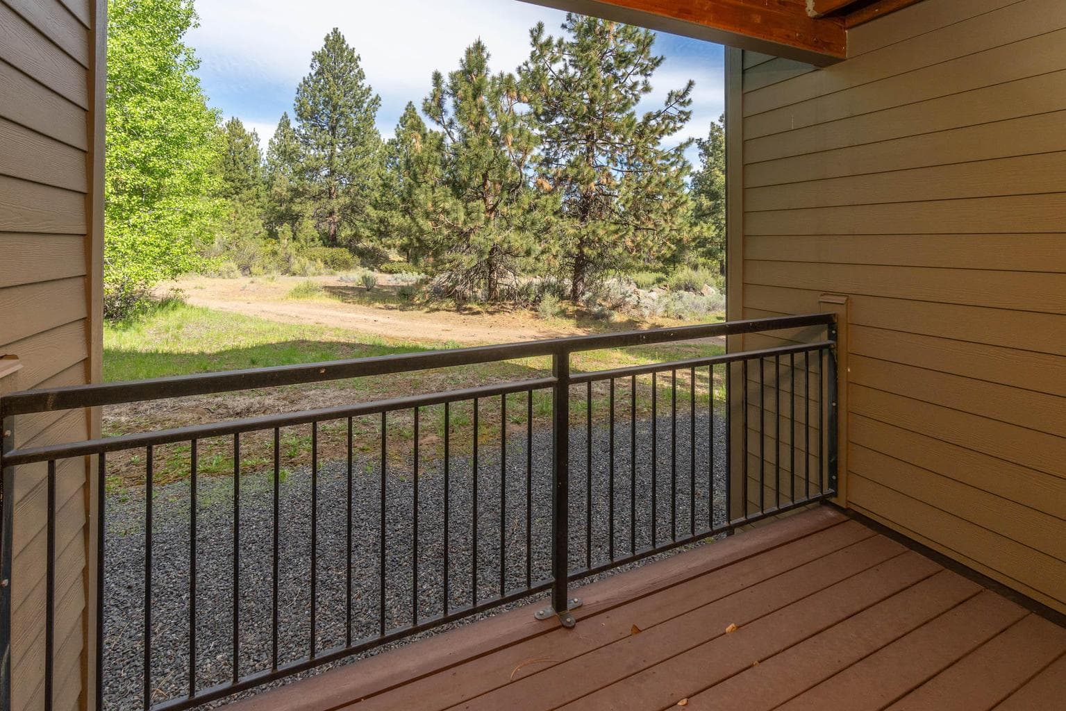Photo of 18575 SW Century Drive 12 of 32