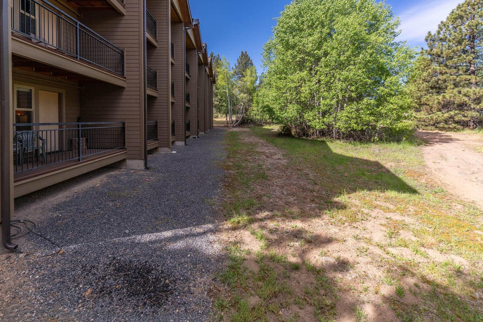 Photo of 18575 SW Century Drive 14 of 32