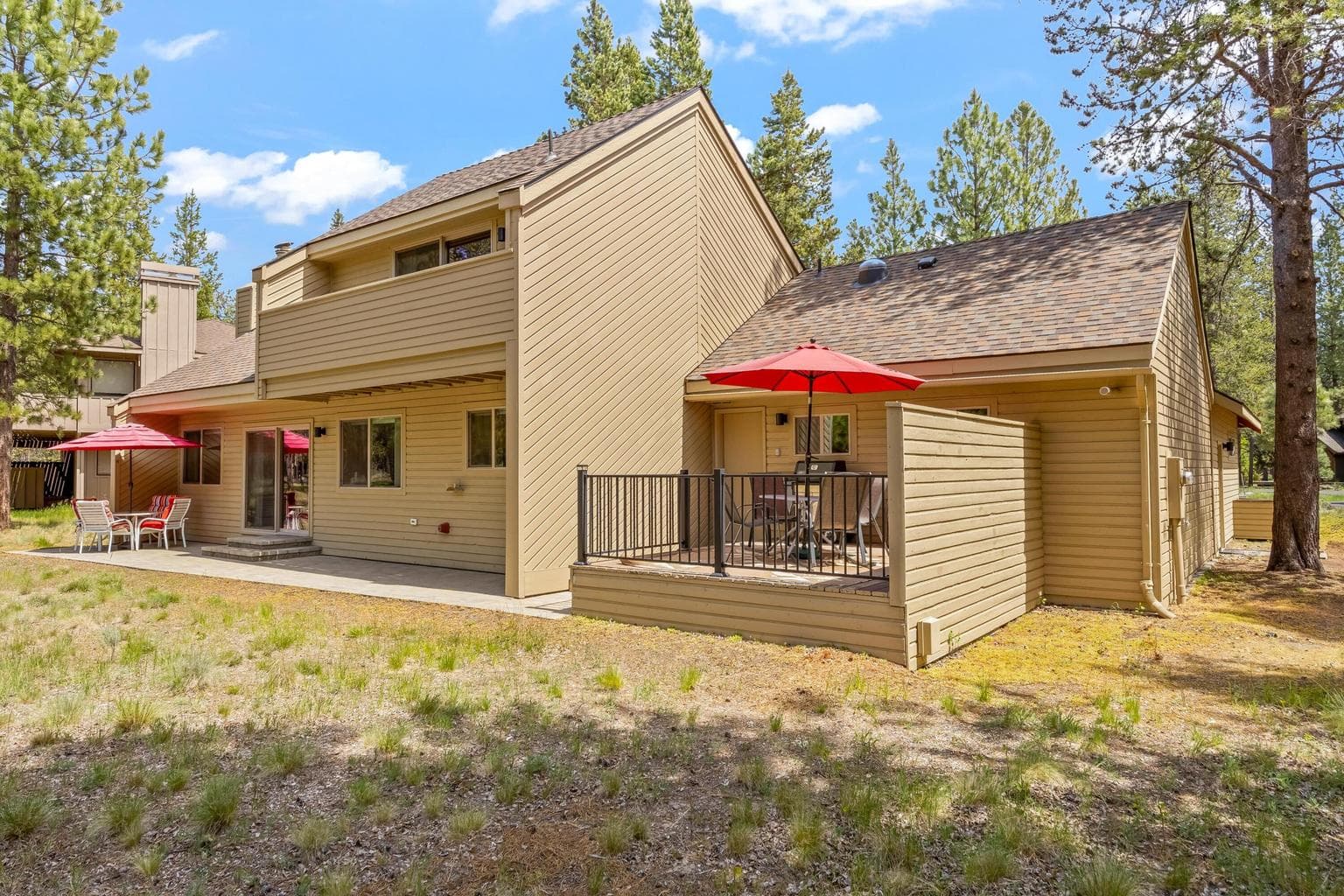 Photo of 57339 Mountain View Lane 23 of 35