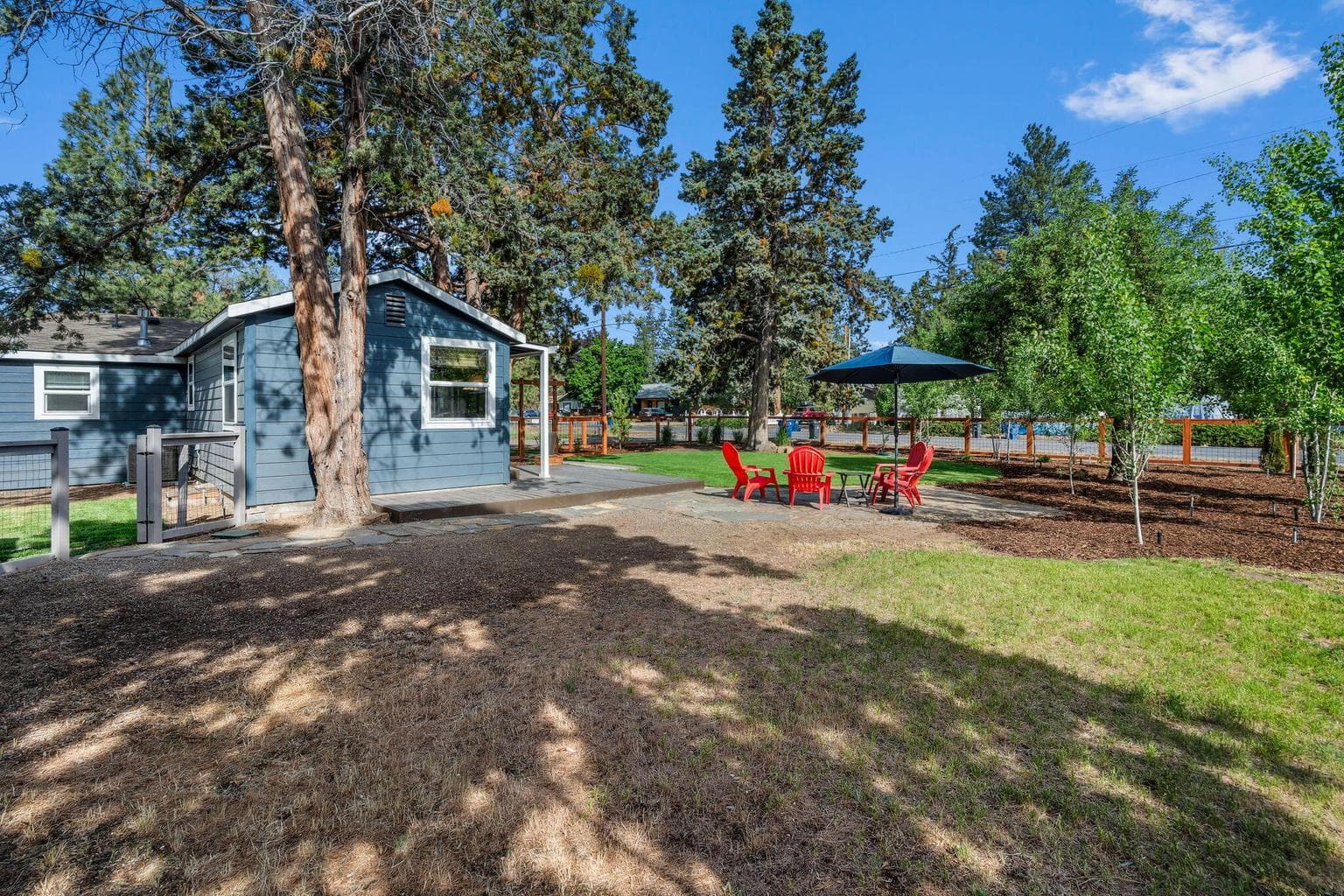 Photo of 565 SE Woodland Boulevard 36 of 43