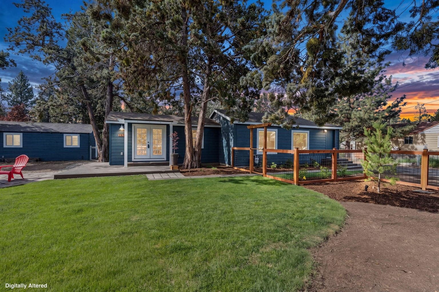 Photo of 565 SE Woodland Boulevard 41 of 43