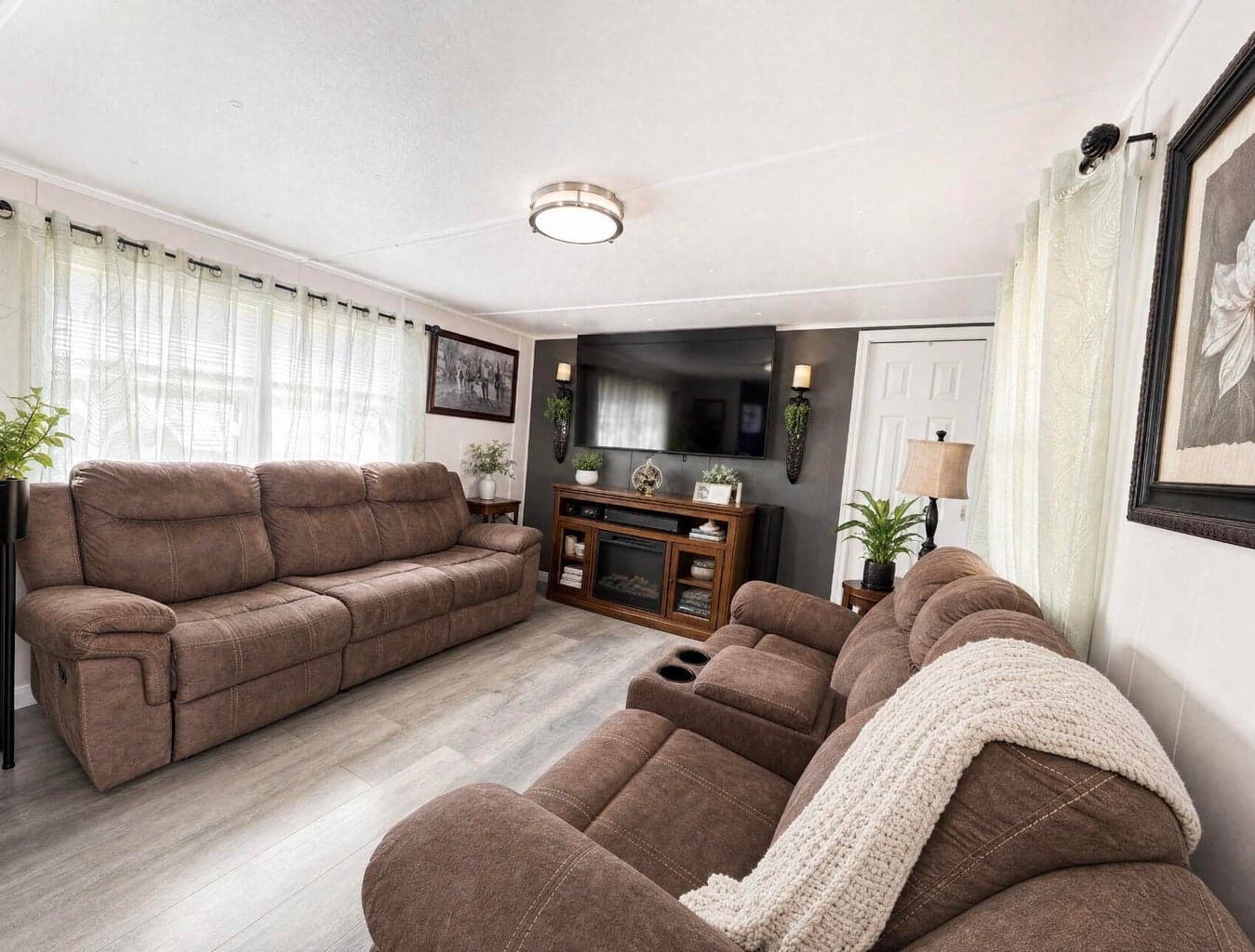 Photo of 3265 Antelope 4 of 10