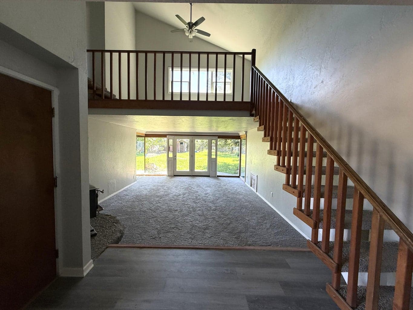 Photo of 236 De Barr 3 of 24