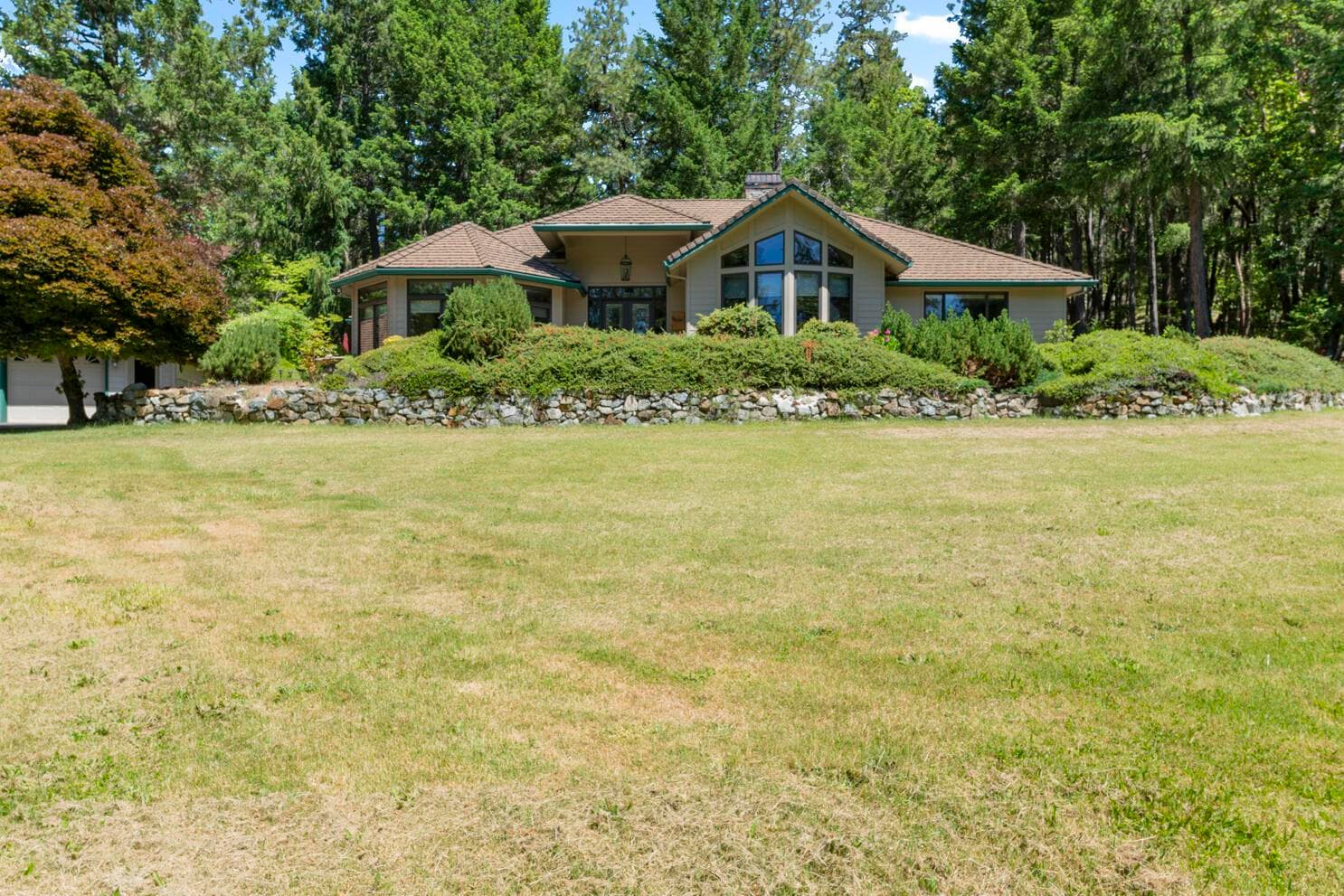 1562 Sleepy Hollow
