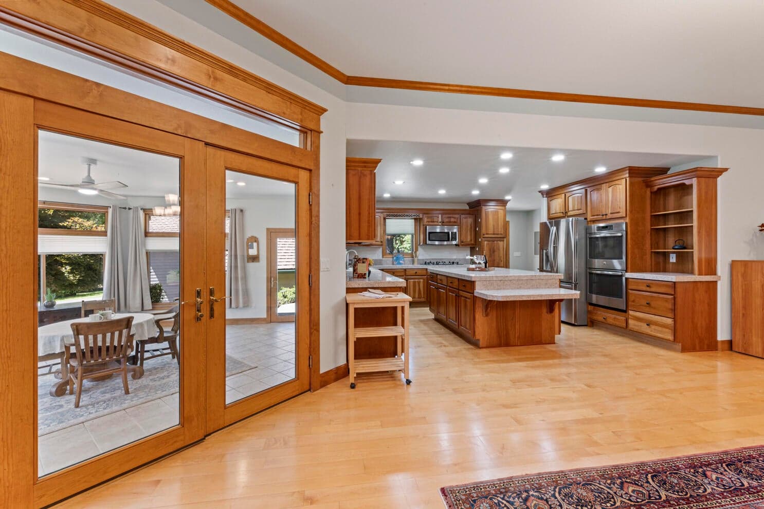 Photo of 1562 Sleepy Hollow 5 of 63