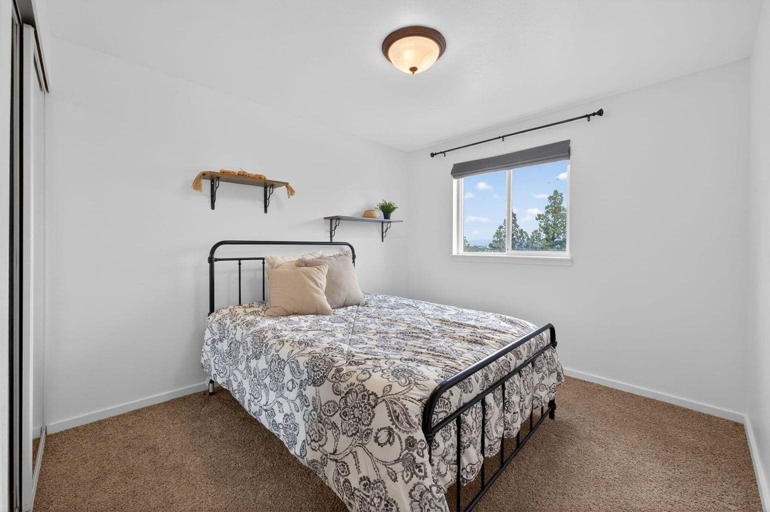 Photo of 13536 SW Cinder Drive 14 of 26