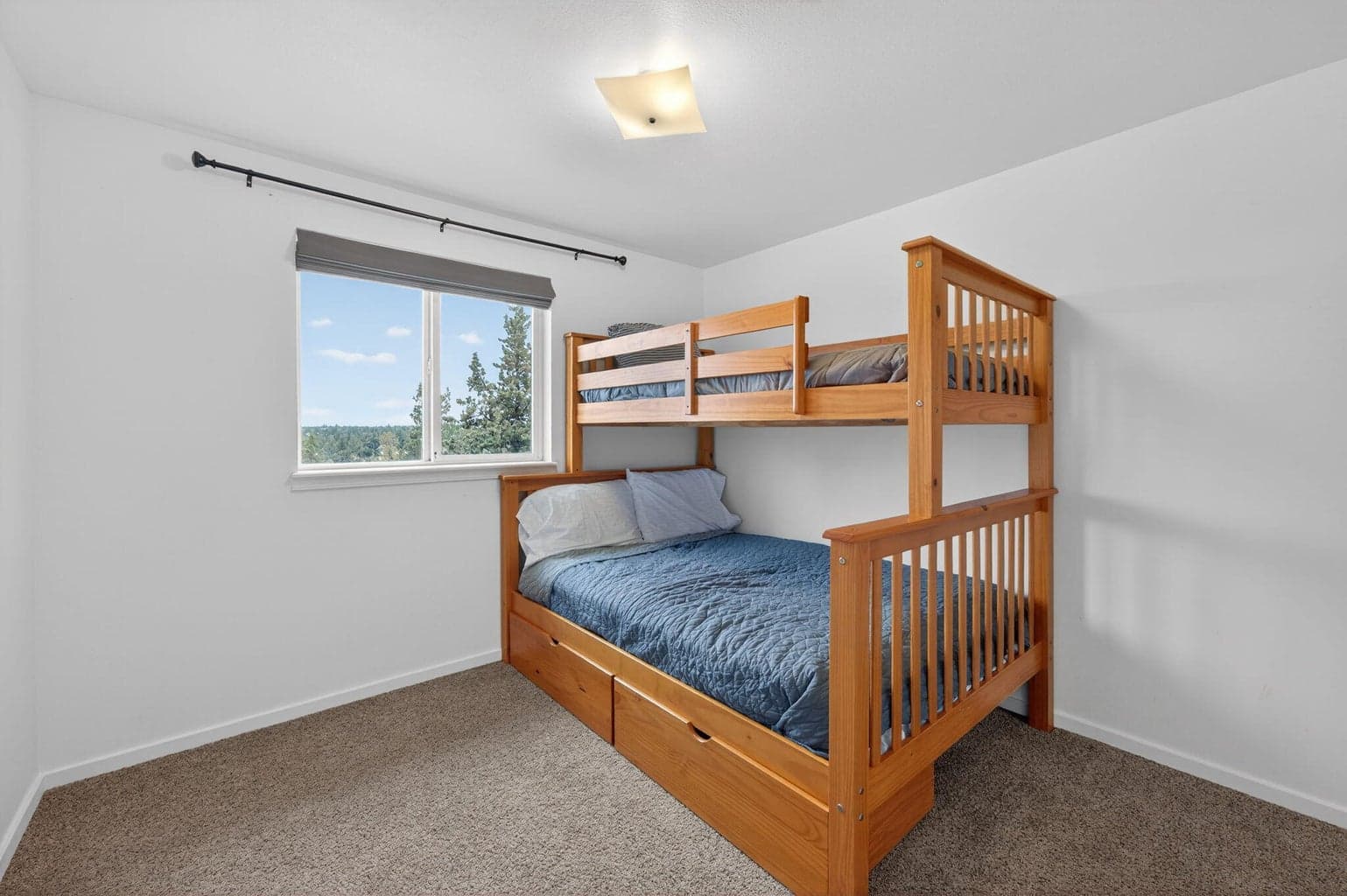 Photo of 13536 SW Cinder Drive 15 of 26