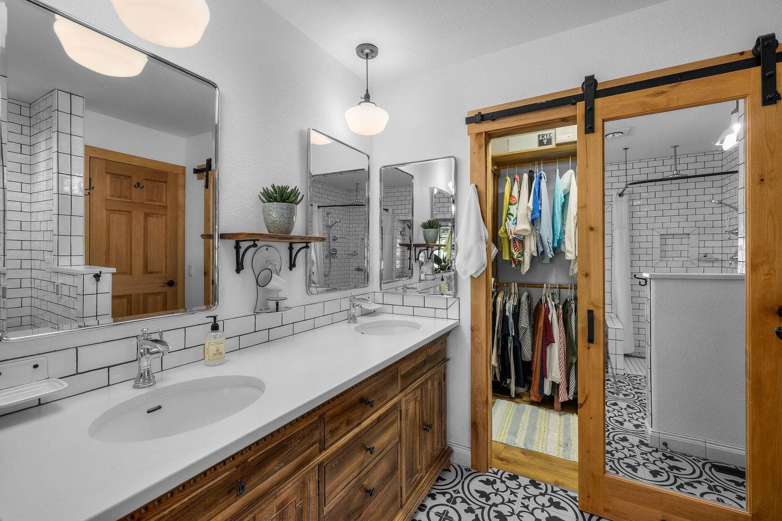 Photo of 60779 Currant Way 26 of 65