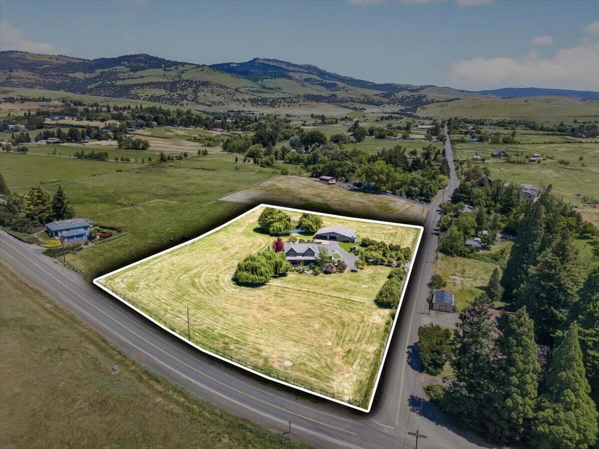 Photo of 39 Valley View 2 of 71
