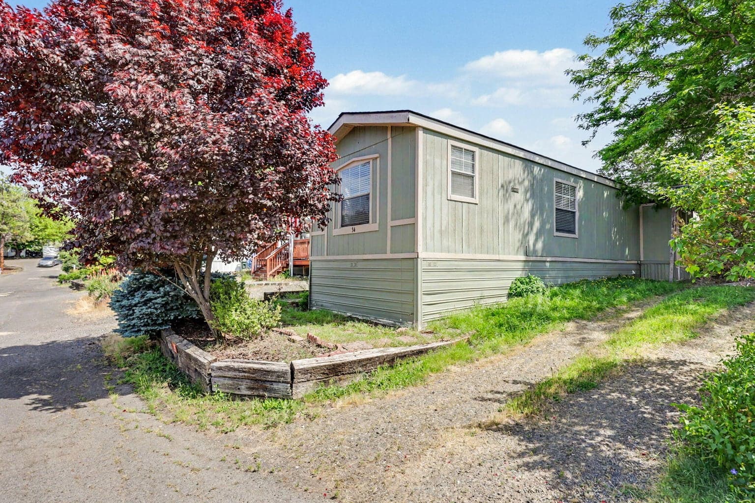 Photo of 421 Stevens 3 of 19