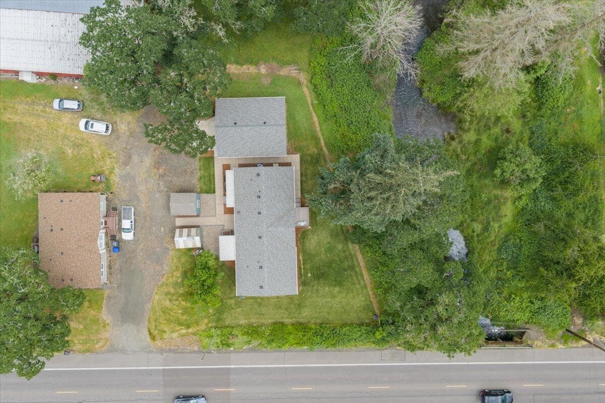 Photo of 1017 2nd 3 of 45