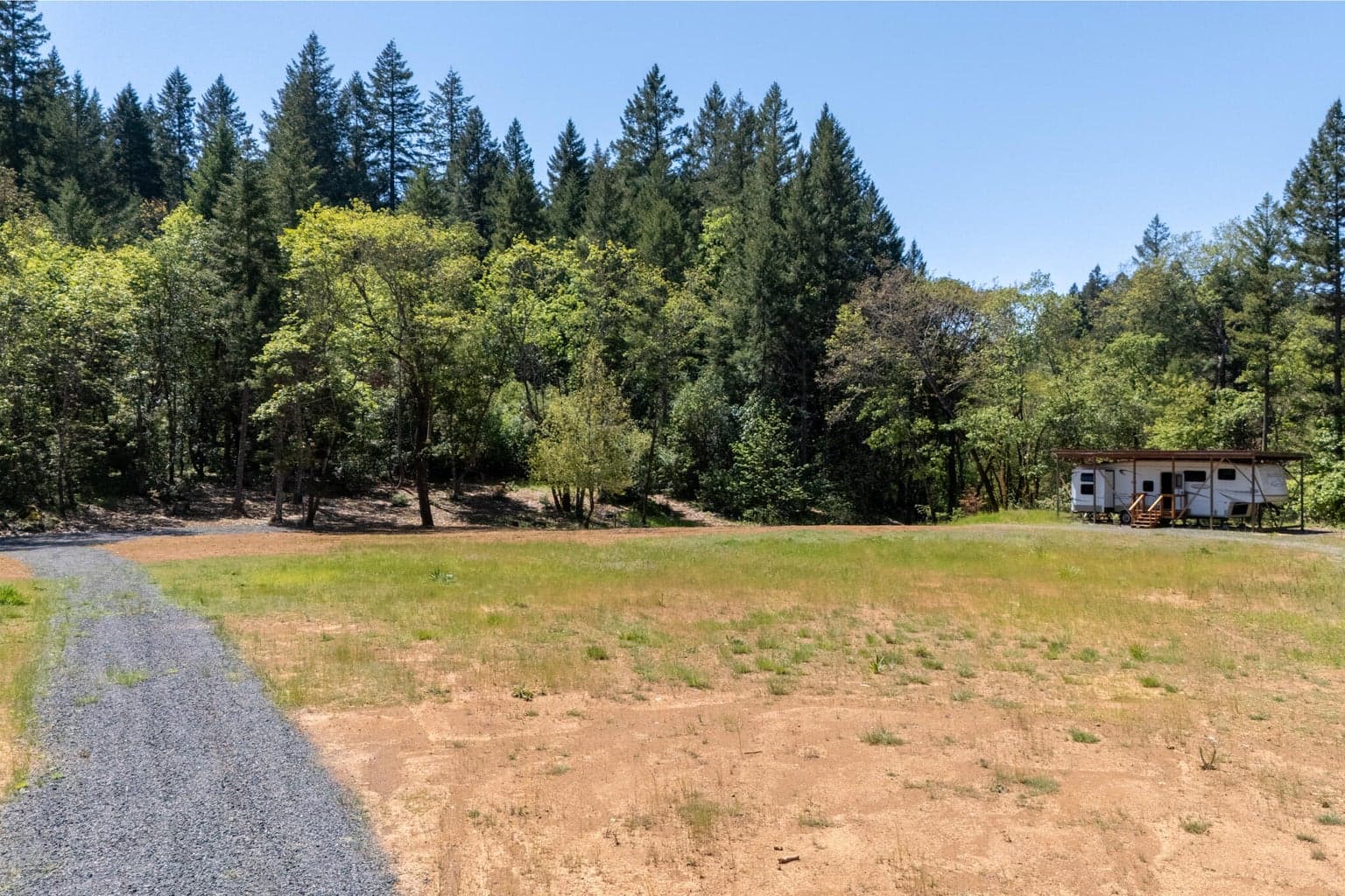 Photo of 847 Caves Highway 4 of 28