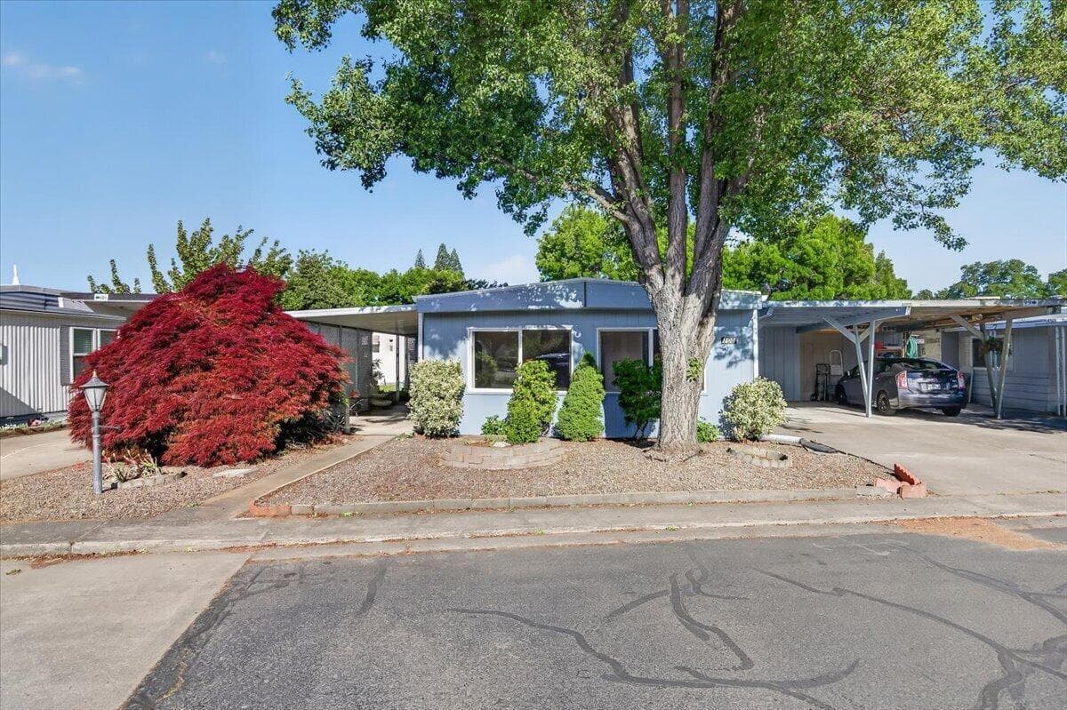 2252 Table Rock