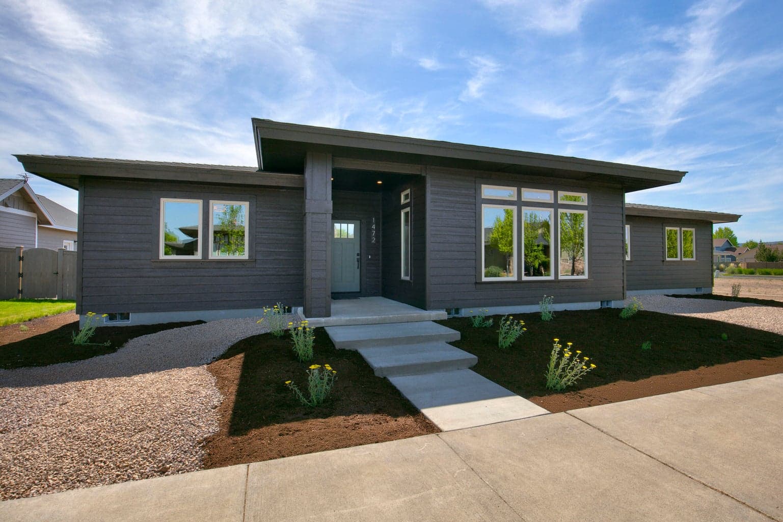 Photo of 1472 Hudspeth 4 of 26