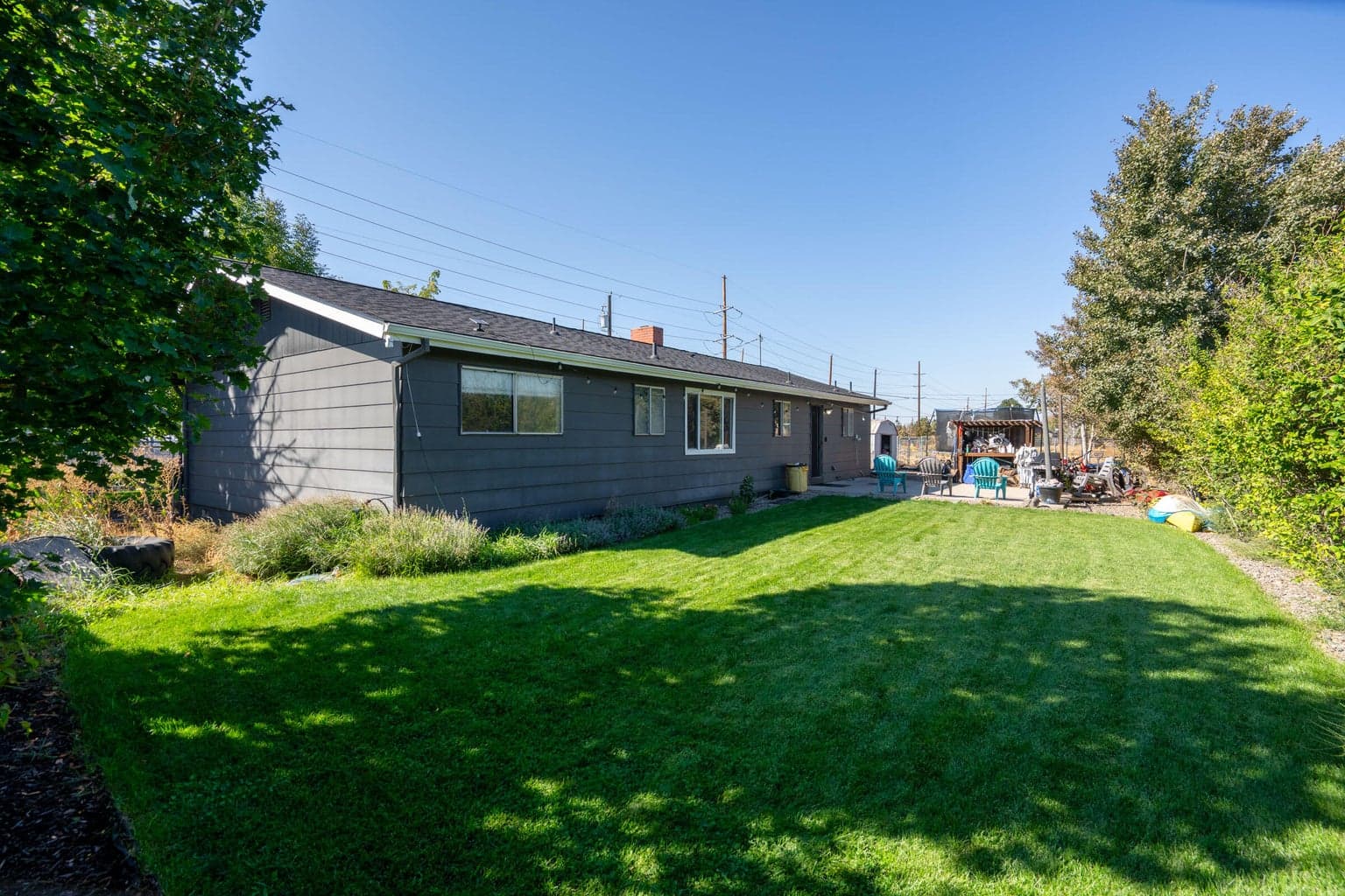 Photo of 664 SW 35th Street 17 of 19