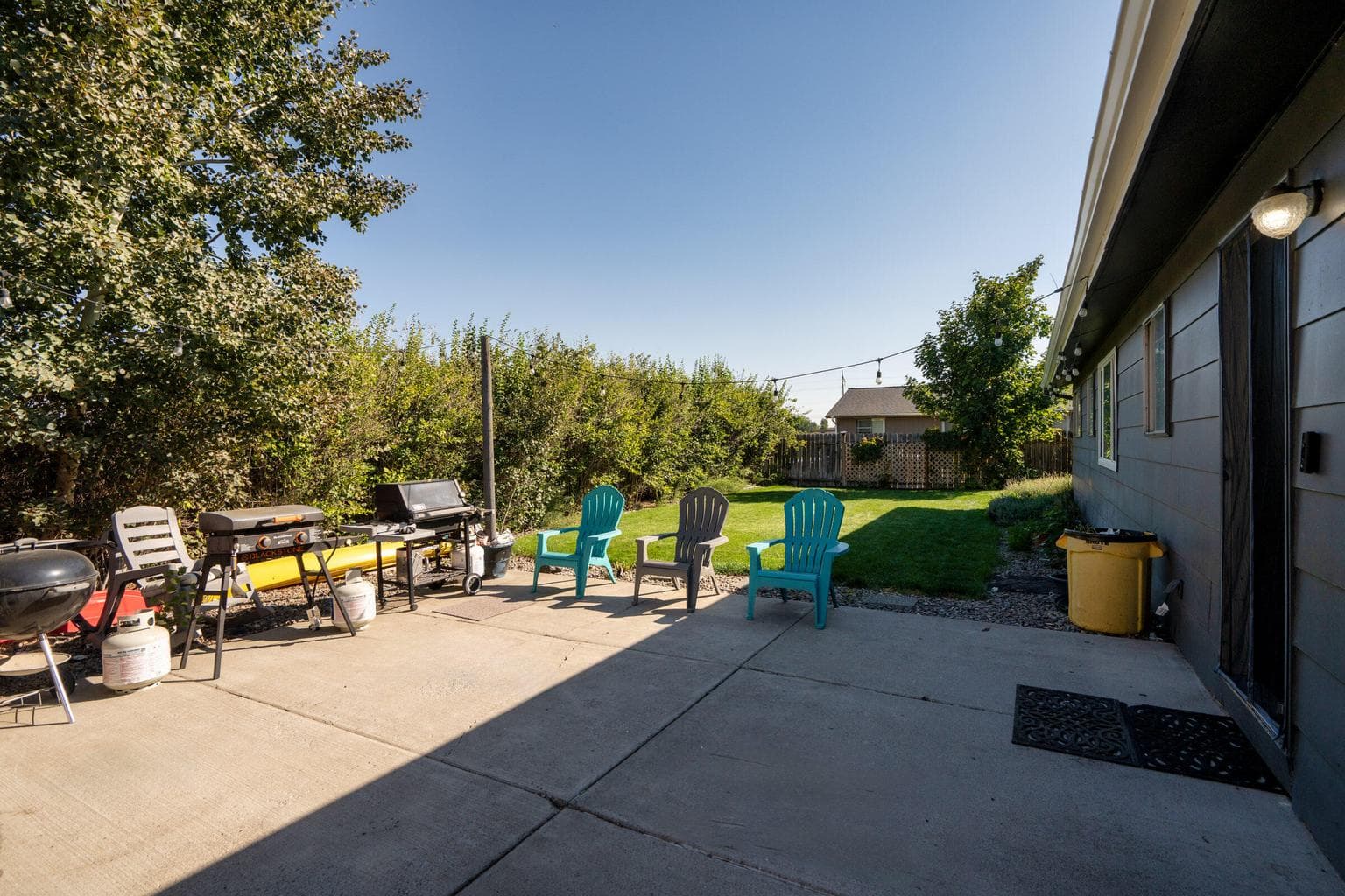 Photo of 664 SW 35th Street 18 of 19