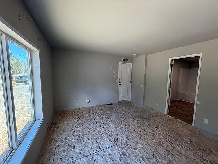 Photo of 16125 Hawks Lair Road 15 of 34