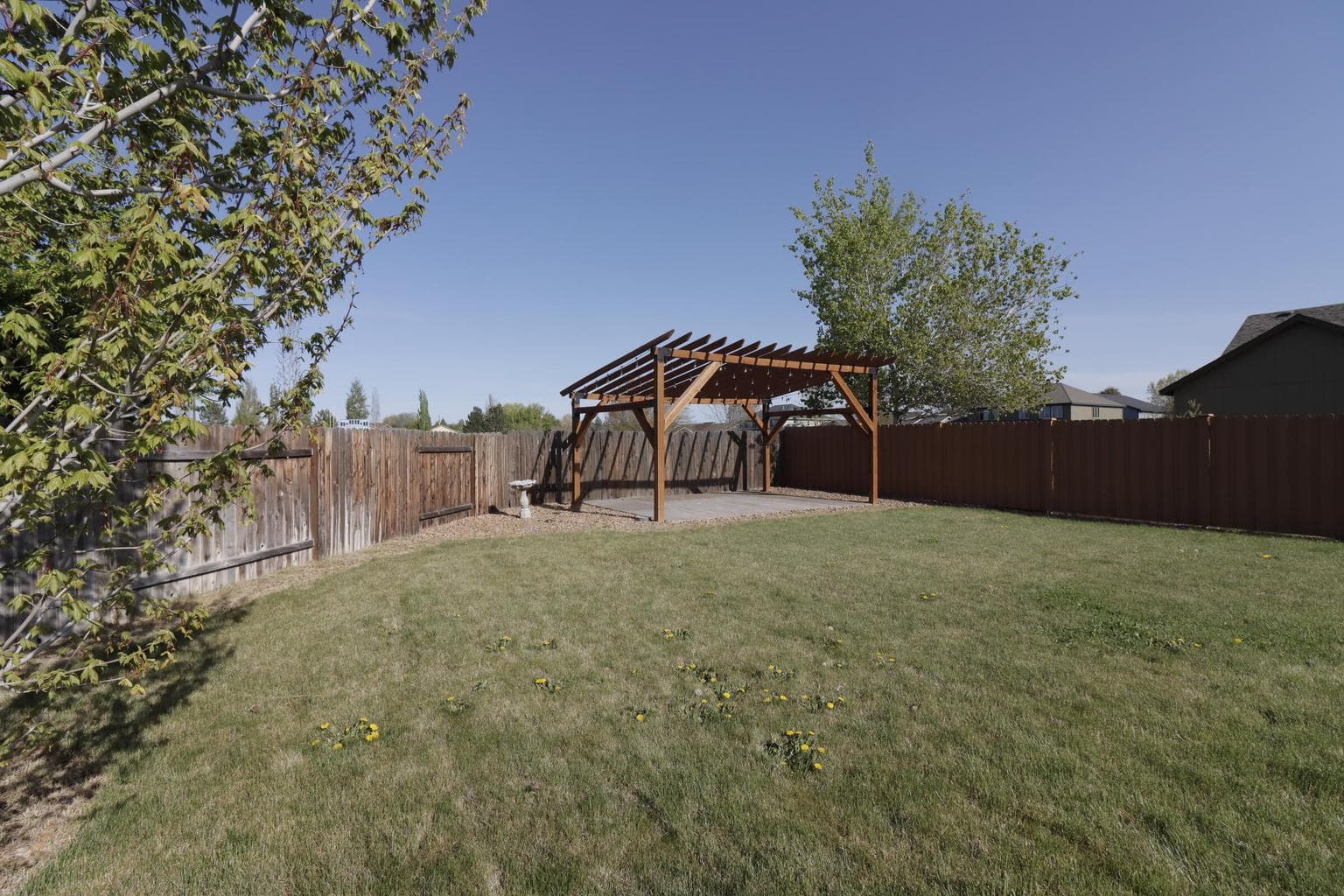 Photo of 1432 NW Spruce Court 17 of 20