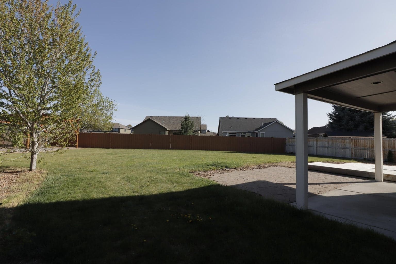 Photo of 1432 NW Spruce Court 16 of 20