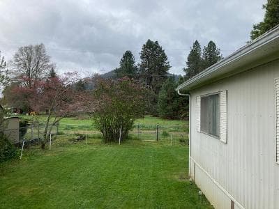 Photo of 315 Evans Creek 3 of 14