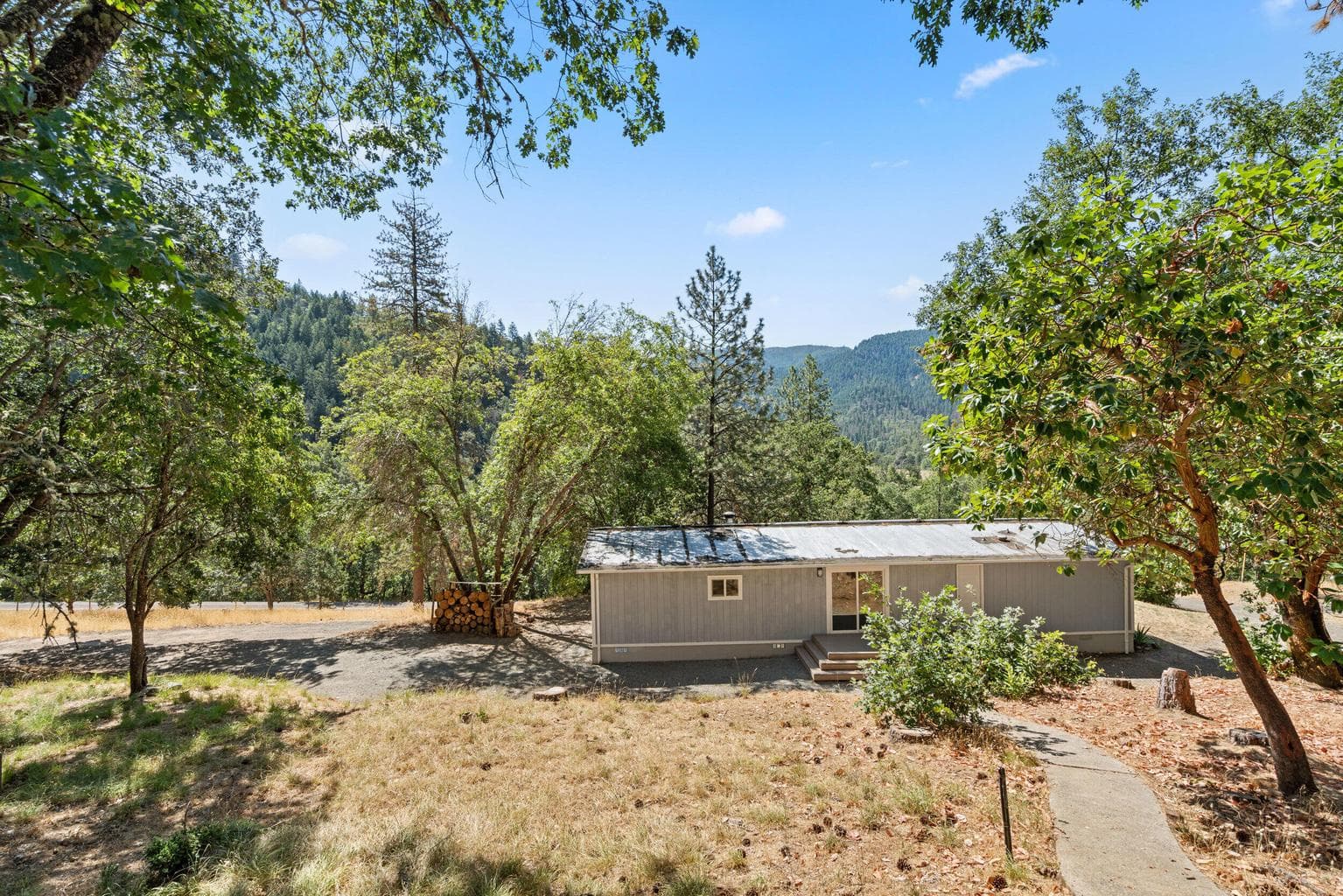 18505 Evans Creek
