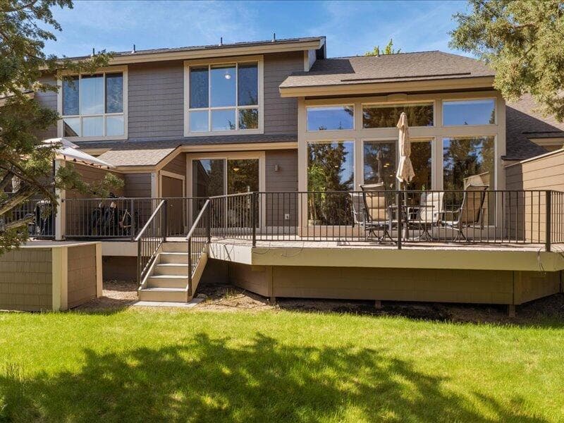 Photo of 1378 Highland View 5 of 98