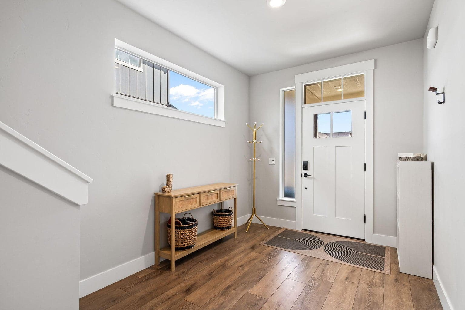 Photo of 3010 NE Nipper Drive 12 of 54