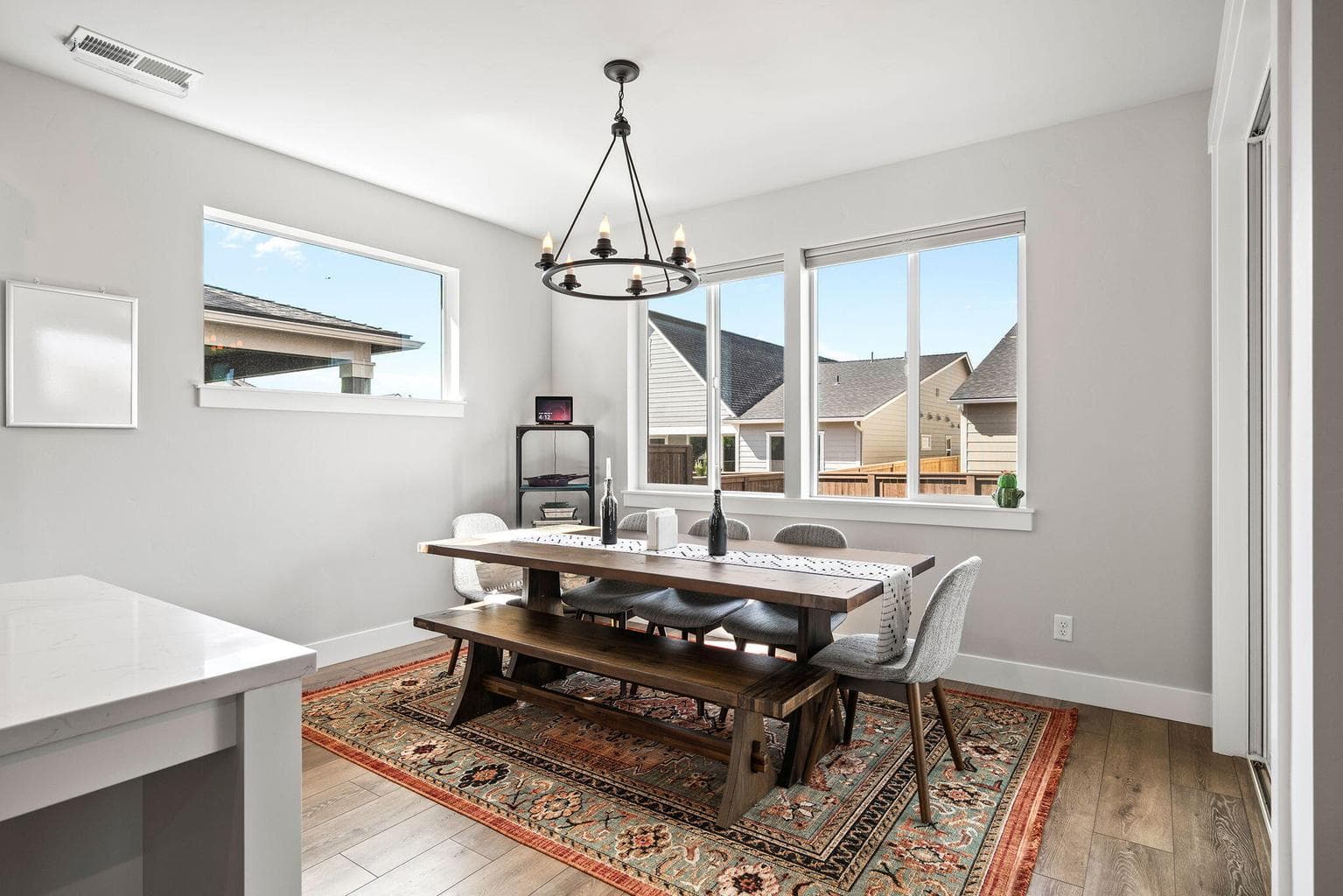 Photo of 3010 NE Nipper Drive 10 of 54