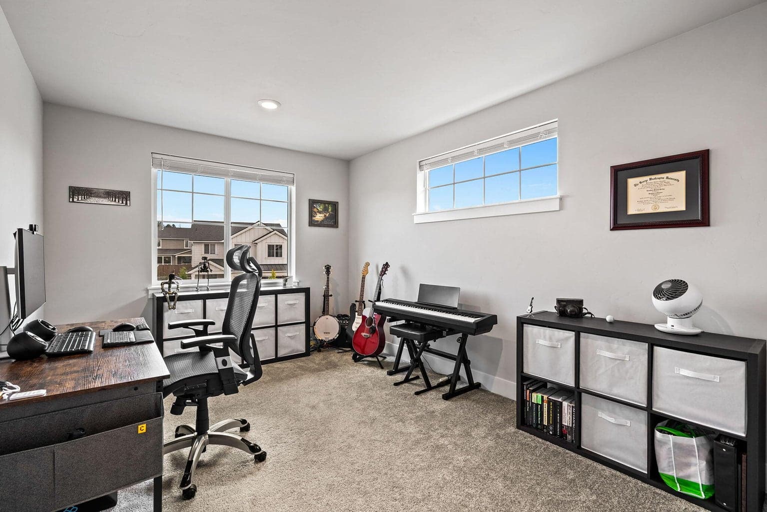 Photo of 3010 NE Nipper Drive 23 of 54