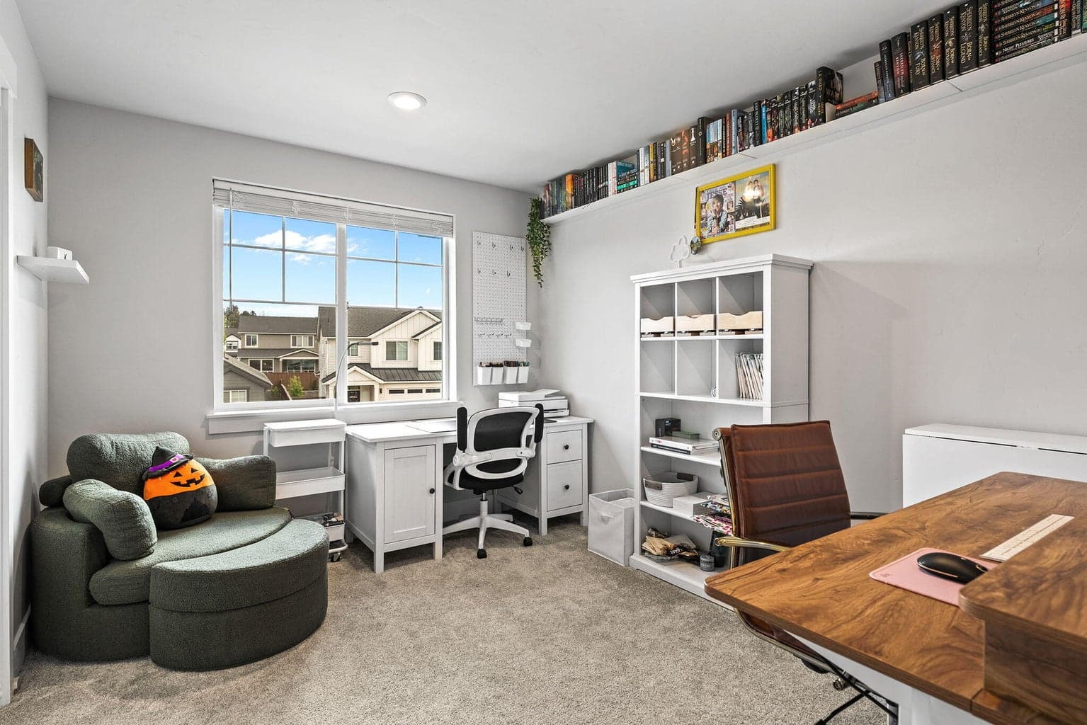 Photo of 3010 NE Nipper Drive 22 of 54