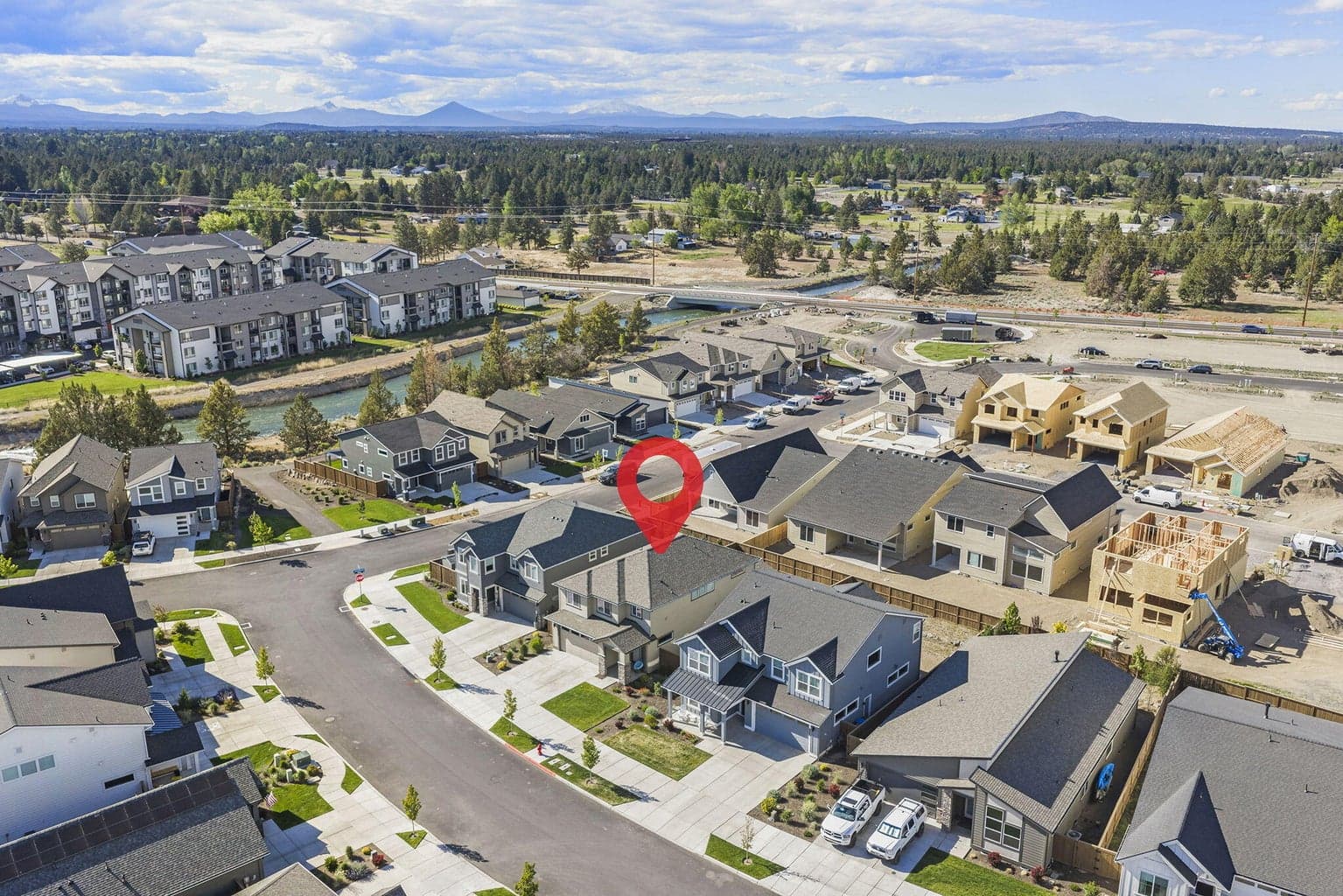 Photo of 3010 NE Nipper Drive 48 of 54