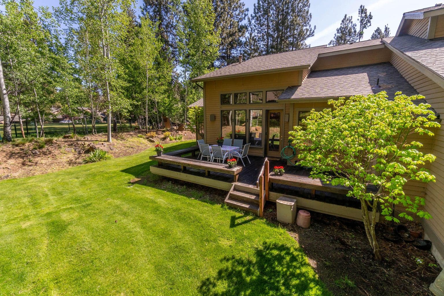 Photo of 60555 Elkai Woods 3 of 31