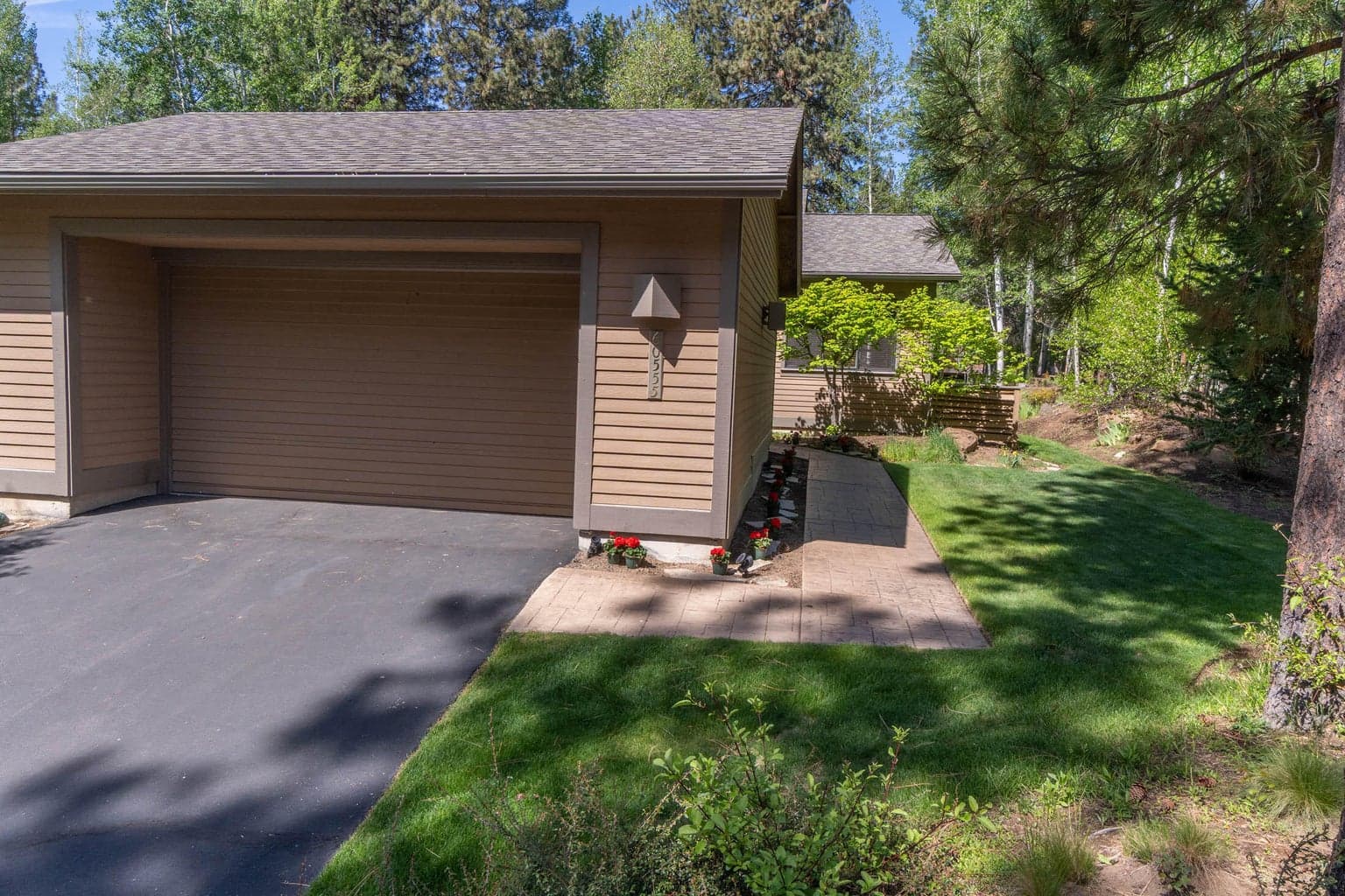 Photo of 60555 Elkai Woods Drive 31 of 31