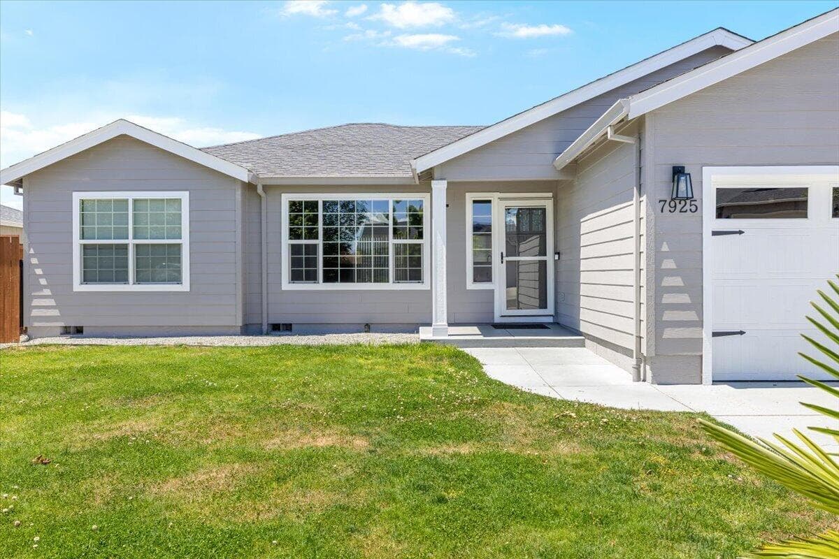 Photo of 7925 Timberline 3 of 18