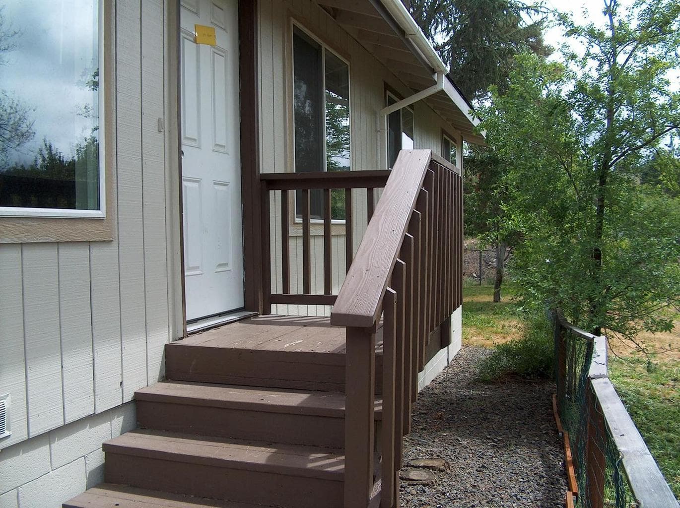 Photo of 118 Nevada 3 of 11