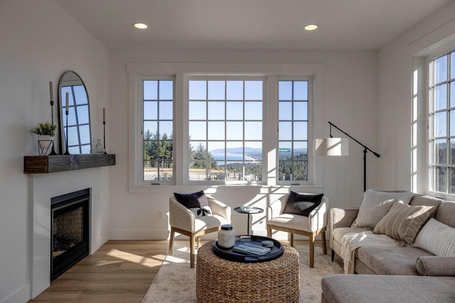 Photo of 1152 Seascape 4 of 45